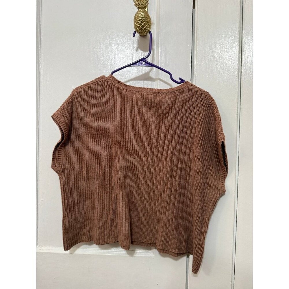 Sincerely Jules women’s size medium brown knit shirt - Picture 6 of 7